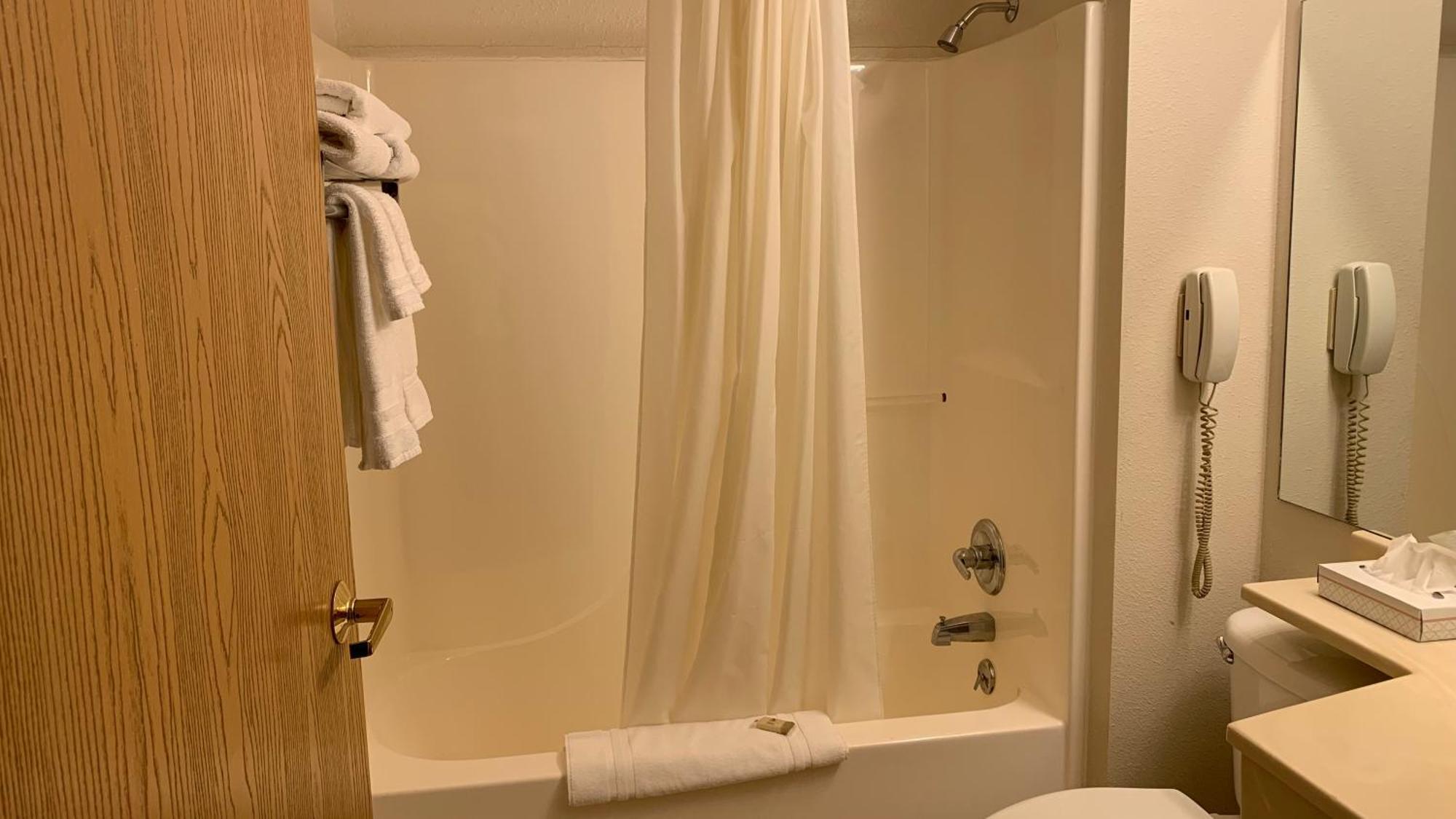 Fairbridge Inn And Suites - Miles City Rom bilde